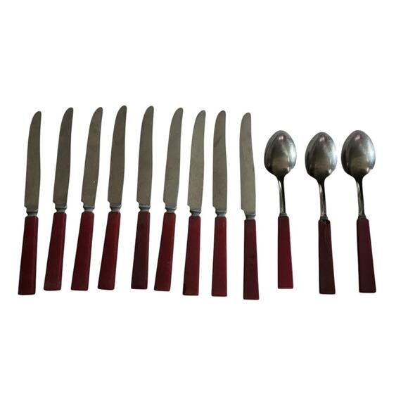 VTG Bakelite Red Handled Flatware Knives Spoons Kitchen Stainless Steel READ - Picture 5 of 11